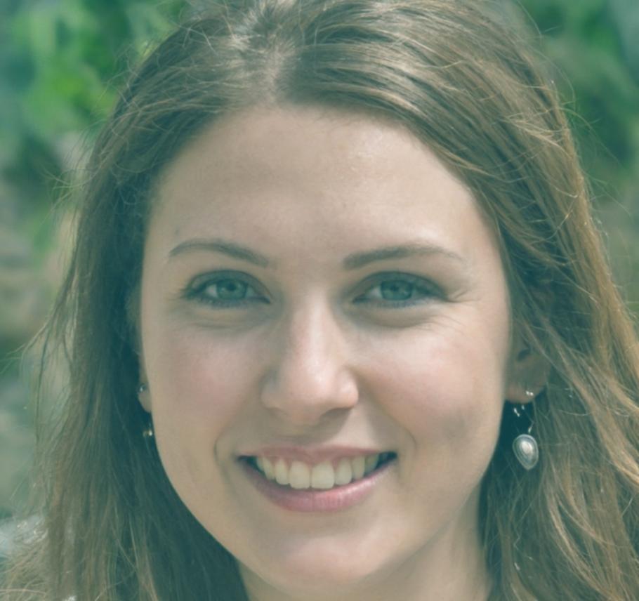 Chef Liyana Suresh reviewing dish presentation with students